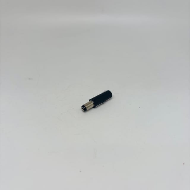 Compra PLUG (DC) CORTO 2.5MM DIAMETRO INTERIOR MP-122M